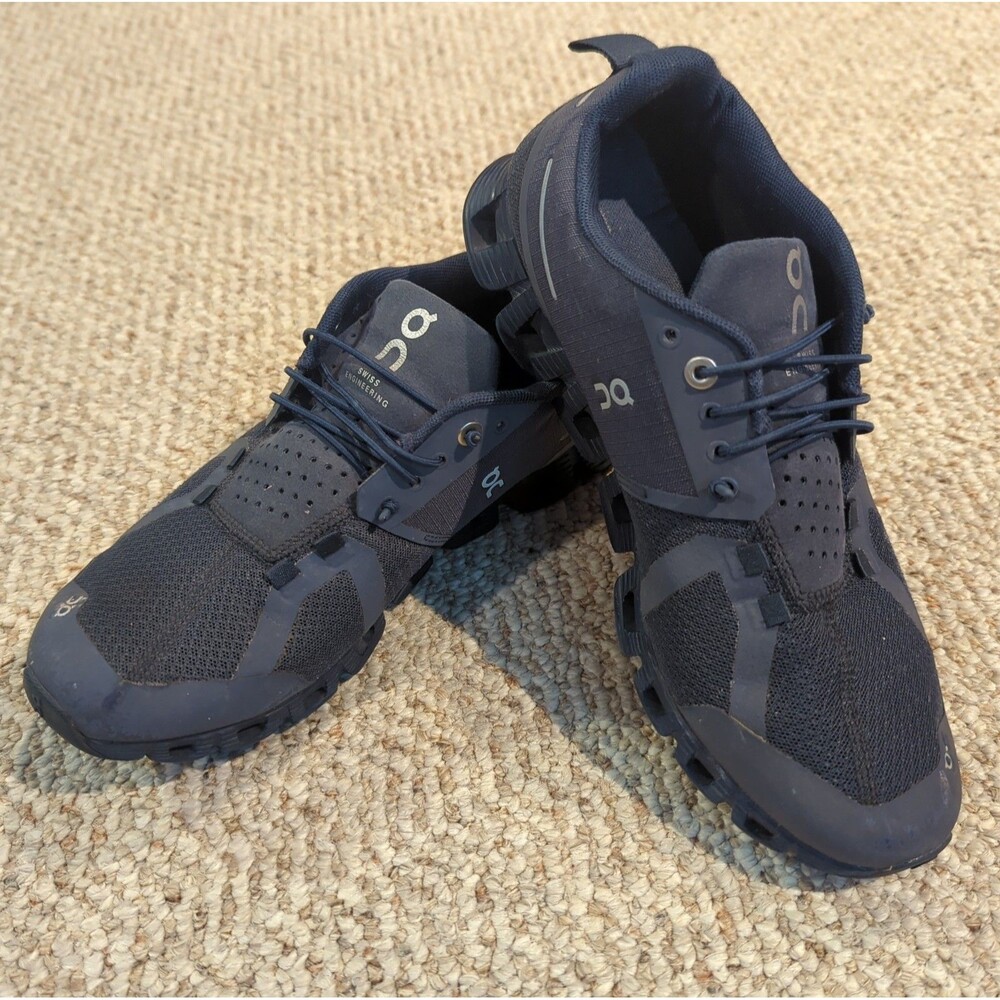 On Cloud 5 Waterproof Running Shoes Women 8 Blue Performance Active